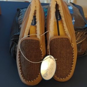 Women's Moccasins Sz 10 NWT